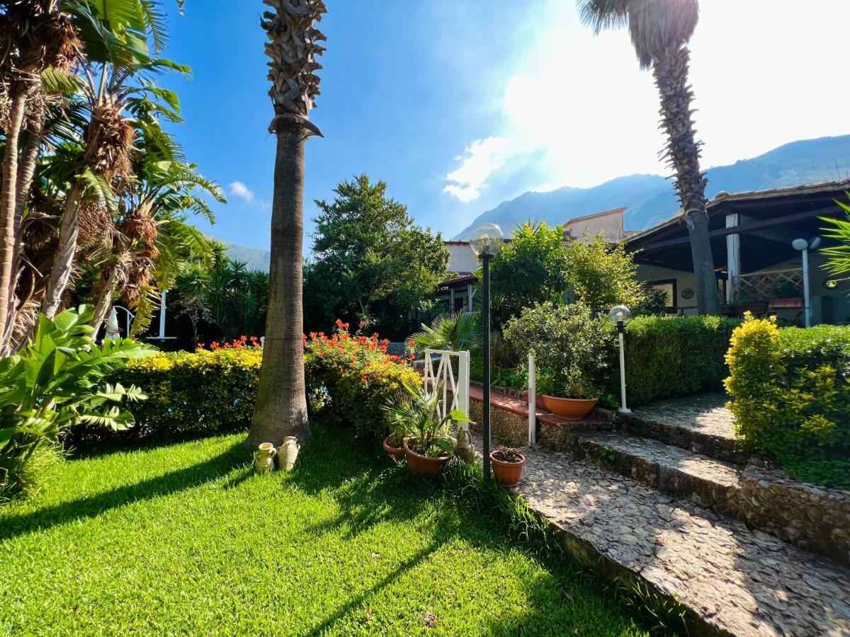 Villa Talia Каріні Екстер'єр фото